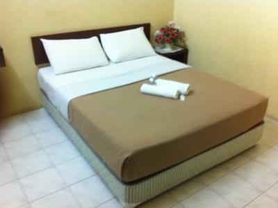 Jr Hotel Sitiawan Exterior foto