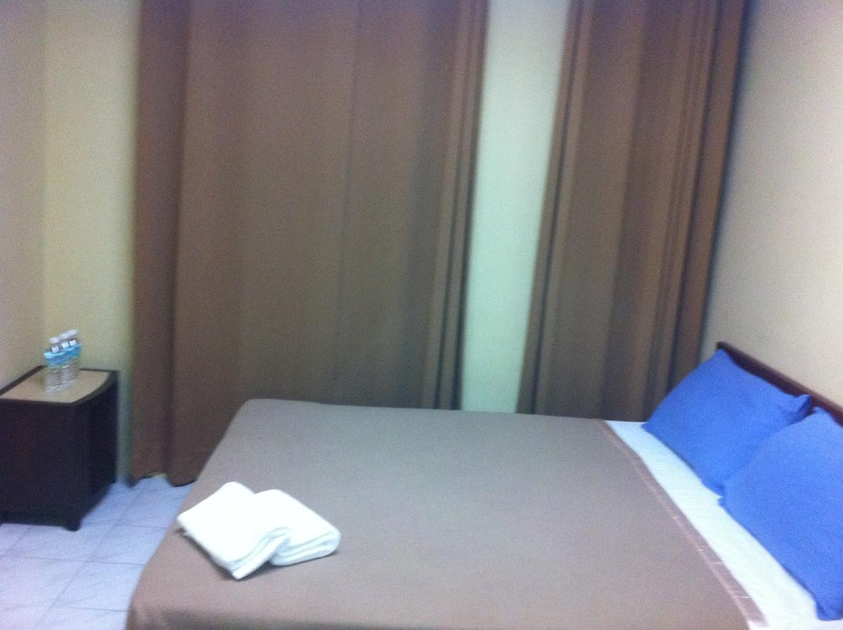 Jr Hotel Sitiawan Exterior foto